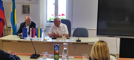 Predsednik SDS Janez Janša in župan Občine Cerklje na Gorenjskem Franc Čebulj 1